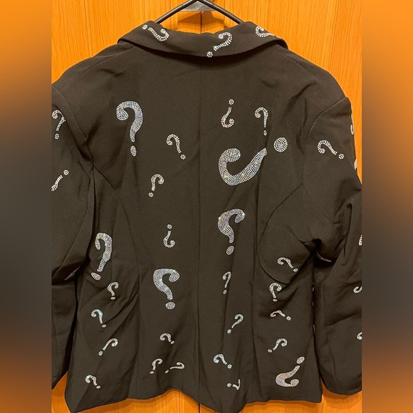 ? Blazer - Picture 3 of 3